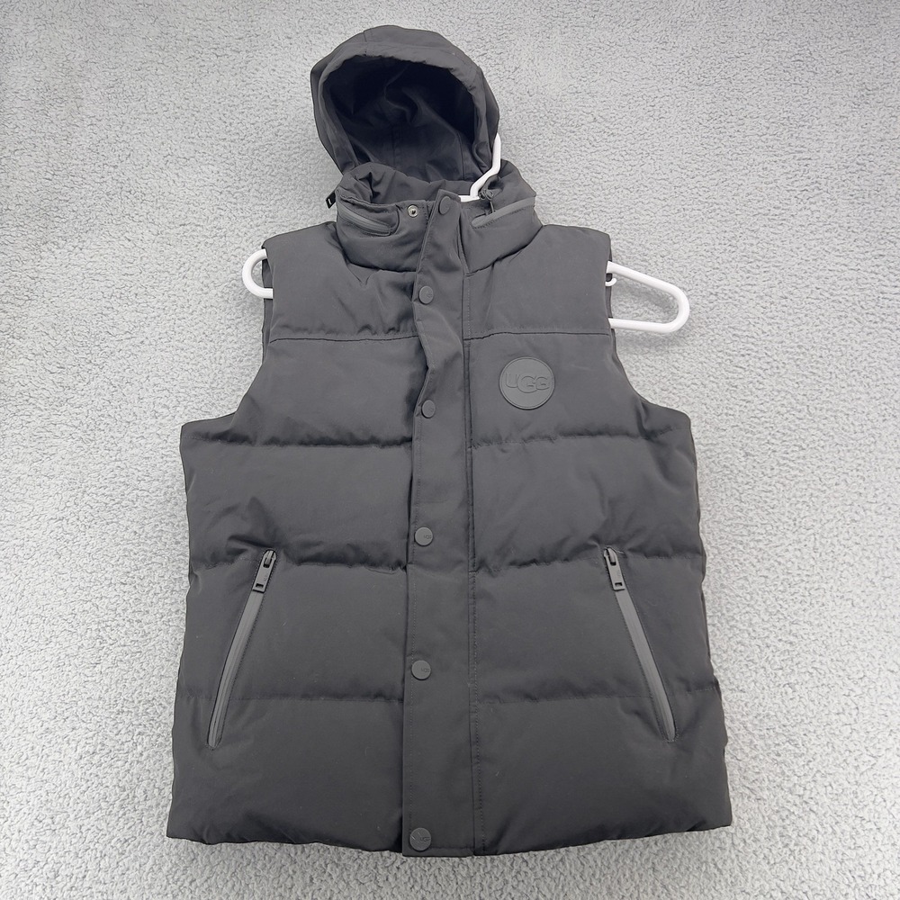 UGG Nathaniel  Mens Waterproof Hooded Puffer Vest  Size Small Down Black $170.00
